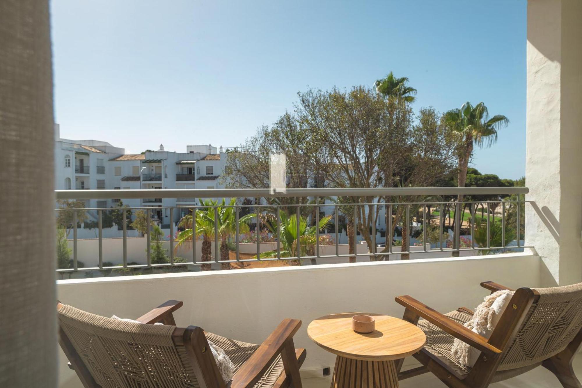 Daia Slow Beach Hotel Conil - Adults Only Recommended โกนิล เด ลาฟรอนเตรา ภายนอก รูปภาพ